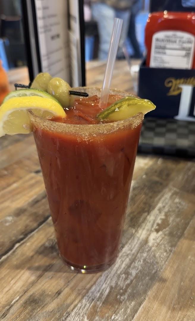 Northwoods Bar & Grill